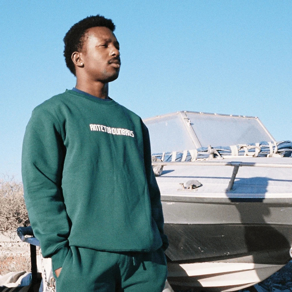 Unisex Sweatshirt Logo