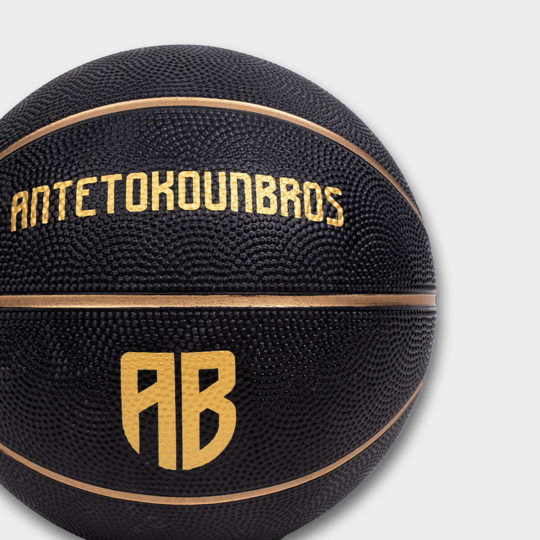 BASKETBALL BLACK/GOLD SIZE 3