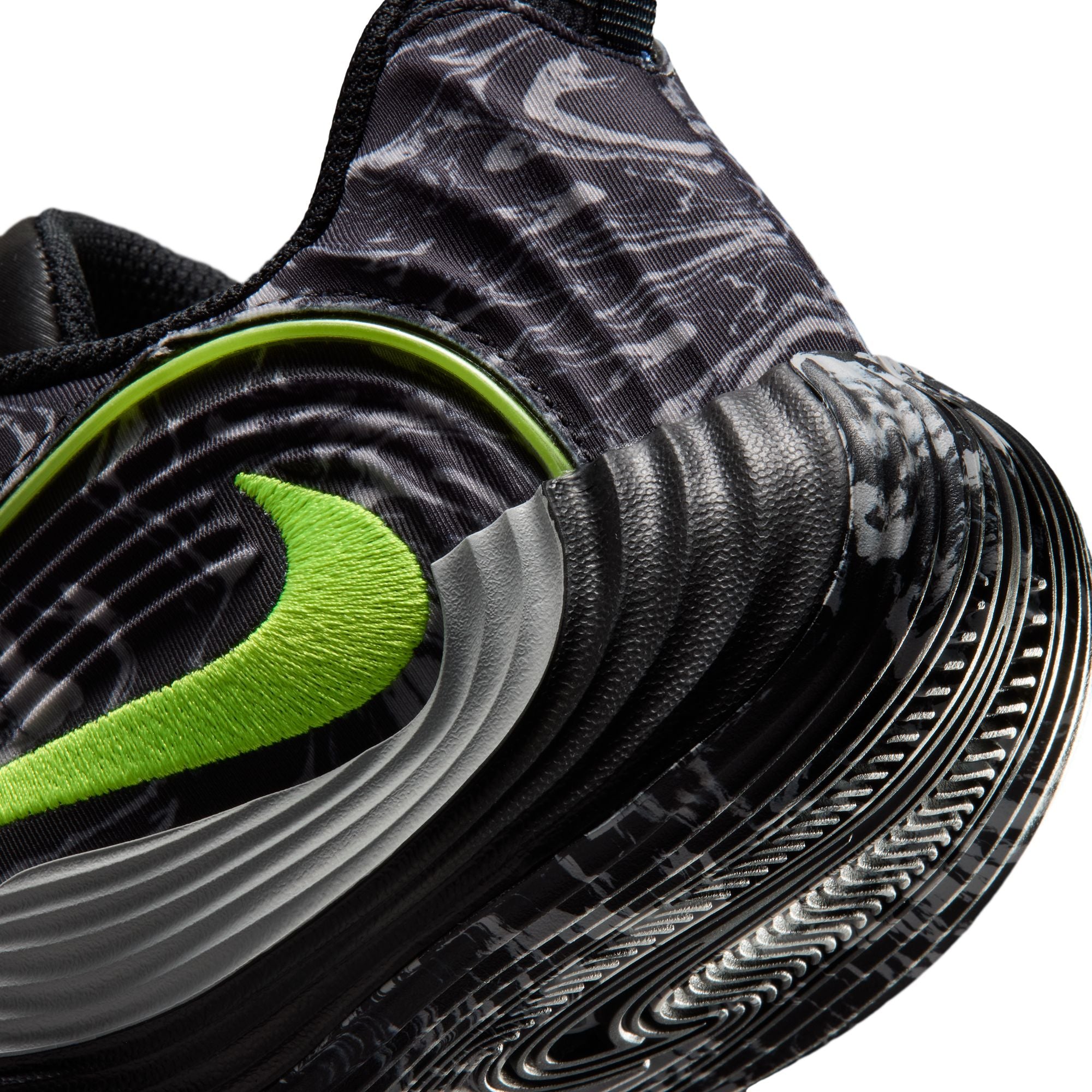 Nike Giannis Immortality 5 "Black" Grade School